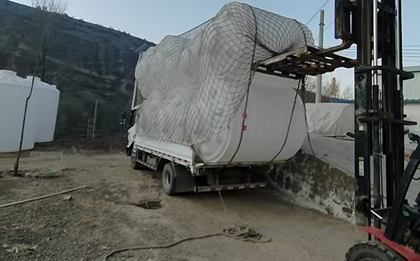 甘肃塑料桶批量交付案例：满足多行业高标容器需求的一站式解决方案