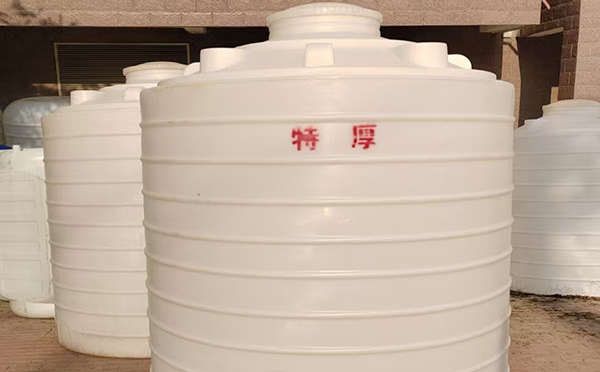 特厚甘肃塑料桶批量交付实录:强化结构应对严苛储运环境 特厚甘肃塑料桶批量交付实录:强化结构应对严苛储运环境